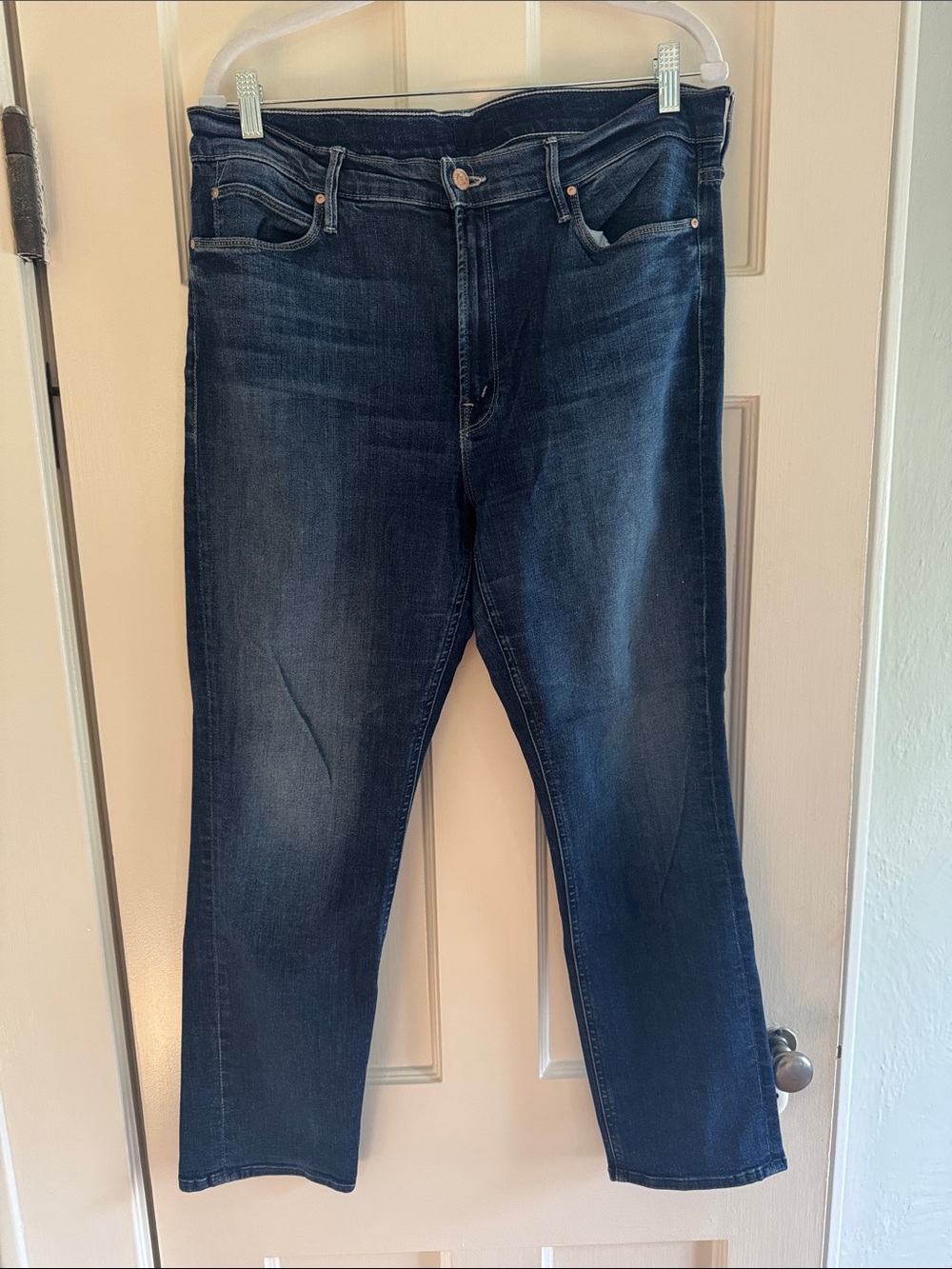 Mother Denim Mid-Rise Dazzler Ankle Jean in On the Edge Wash